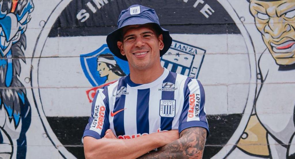 Alianza Lima refuerza el mediocampo con Esteban Pavez y recibe elogios en&nbsp;Sudamérica