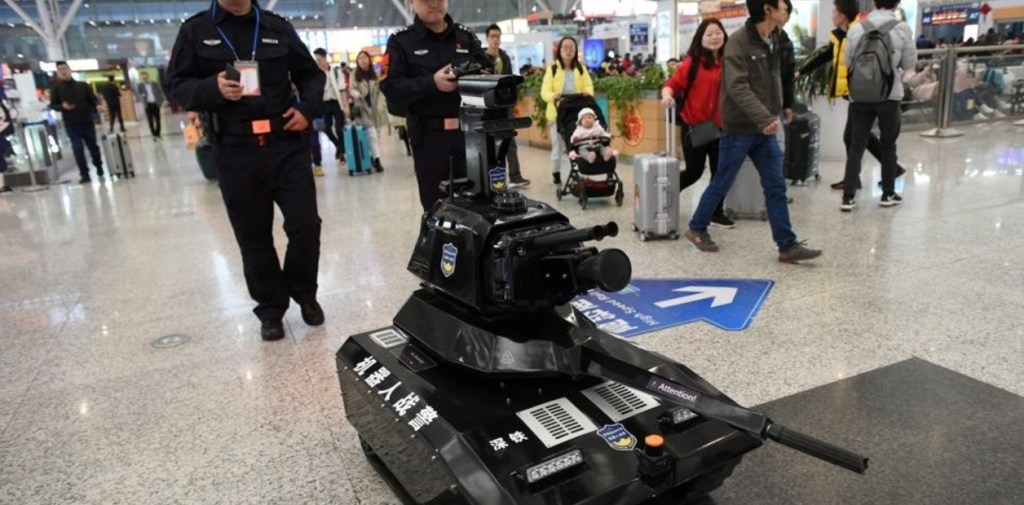 China acelera el uso de inteligencia artificial en operaciones militares y&nbsp;policiales