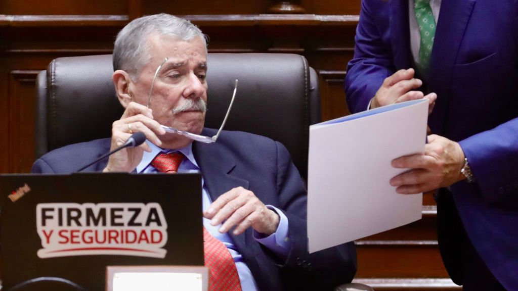 El Poder Judicial condena al presidente del Congreso Fernando Rospigliosi a prisión suspendida por difamar a la exfiscal Delia&nbsp;Espinoza